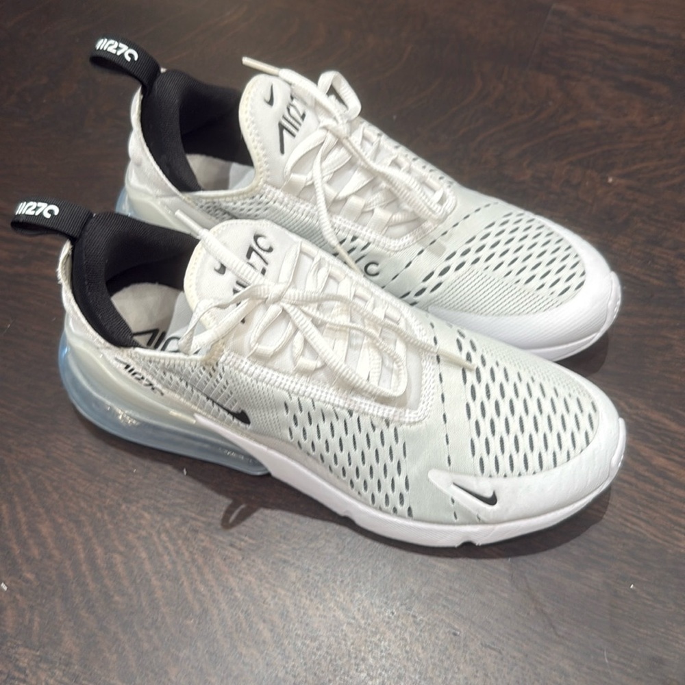 NIKE Women’s Air Max 270 Sneakers Shoes